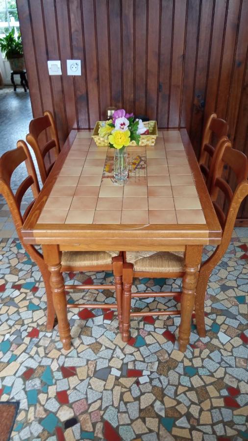Chantilly ,Petit Dejeuner Et Table D'Hotes Possible Noyers  Zewnętrze zdjęcie
